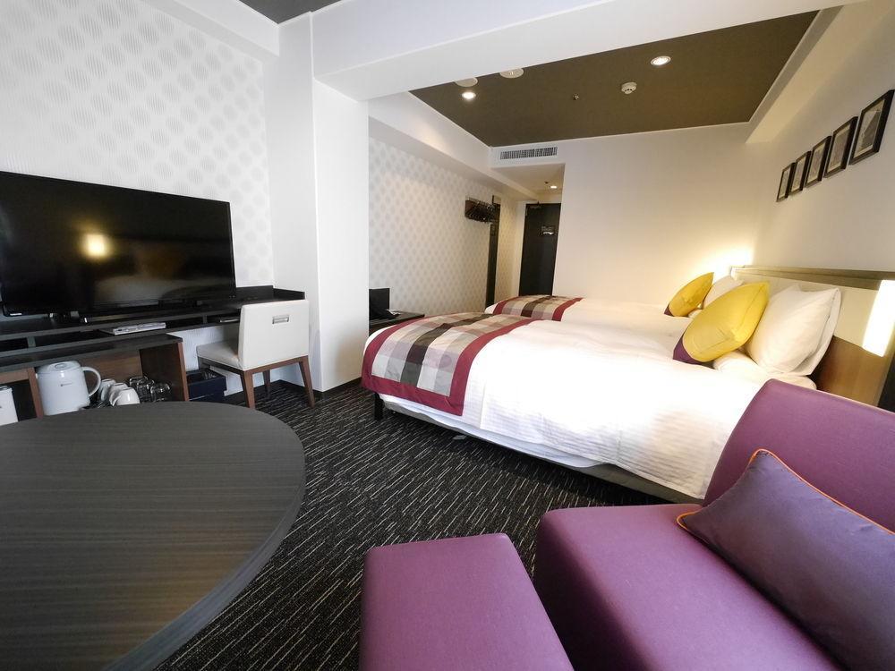 Hotel Mystays Shinsaibashi Oszaka Kültér fotó